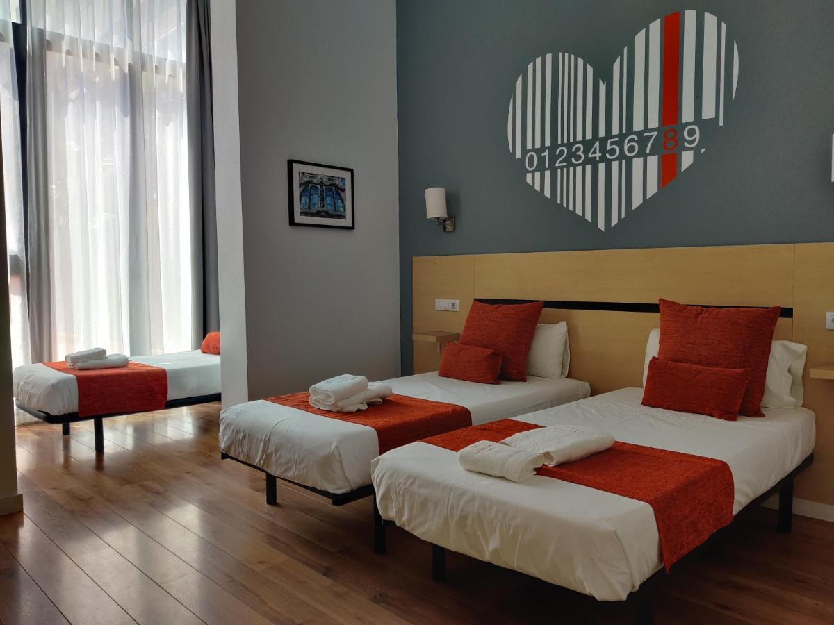 Hostal Live Natura Barcelona (Adults Only) מראה חיצוני תמונה