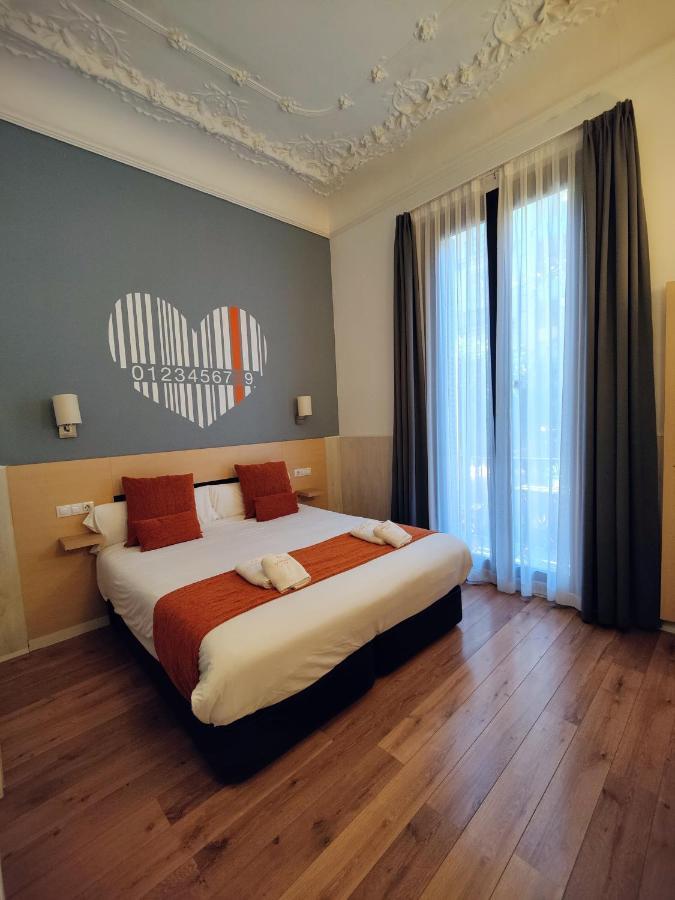 Hostal Live Natura Barcelona (Adults Only) מראה חיצוני תמונה