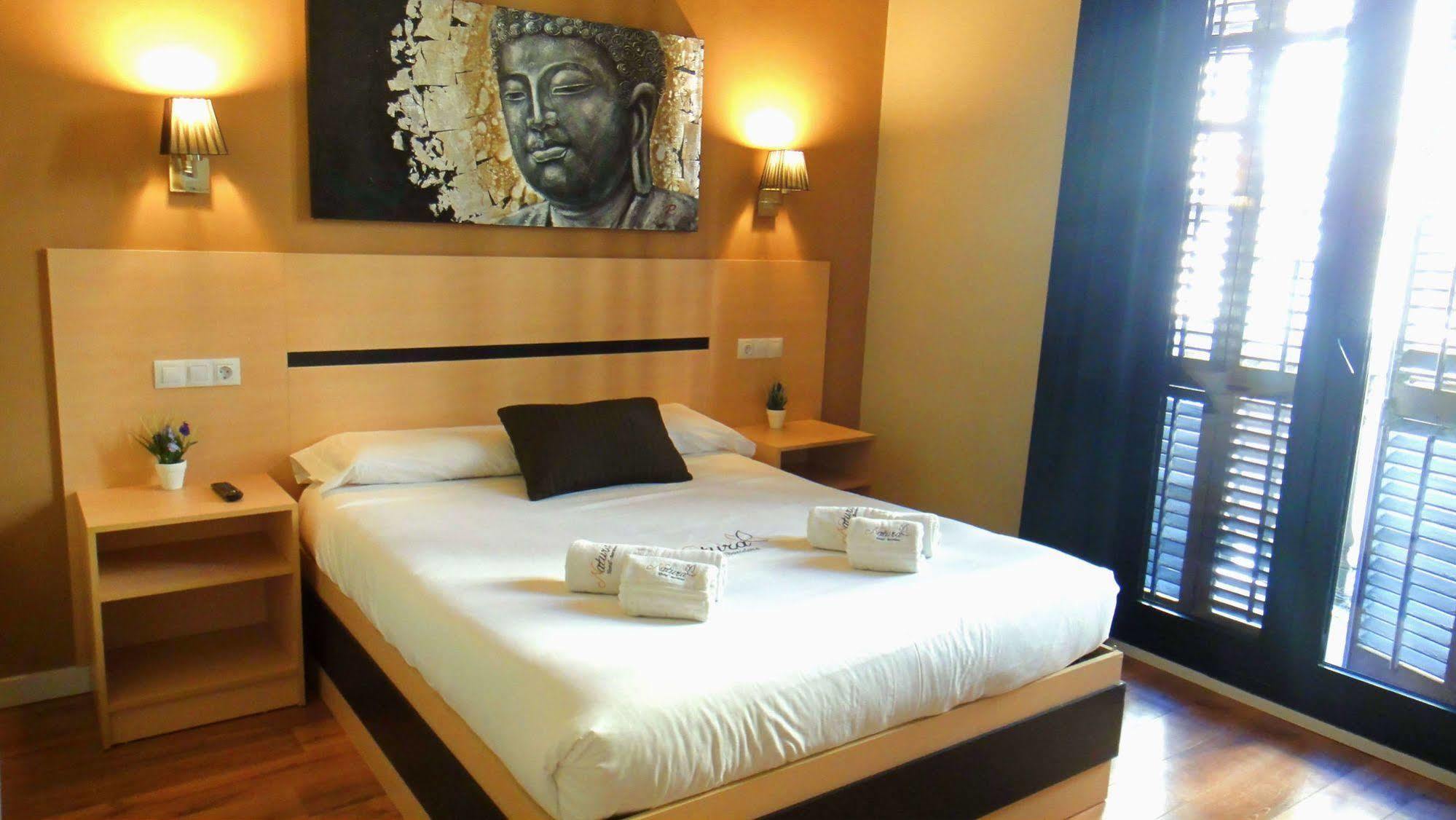 Hostal Live Natura Barcelona (Adults Only) מראה חיצוני תמונה